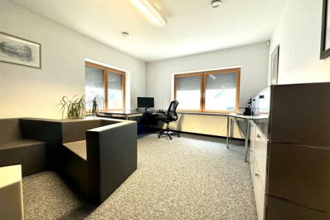 Office 5.jpg