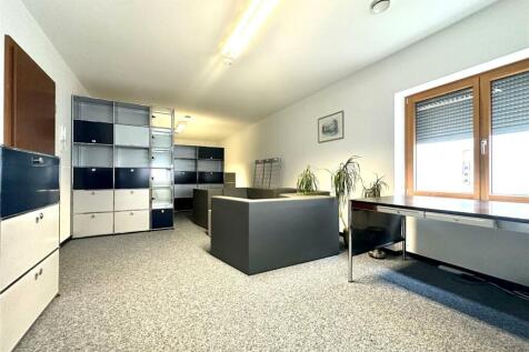 Office 4.jpg