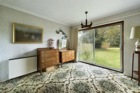 Waddow Grove