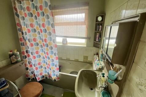 Ground Floor Bathroom