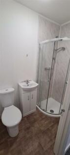 Shared Shower Room For Rooms 4 &amp; 5