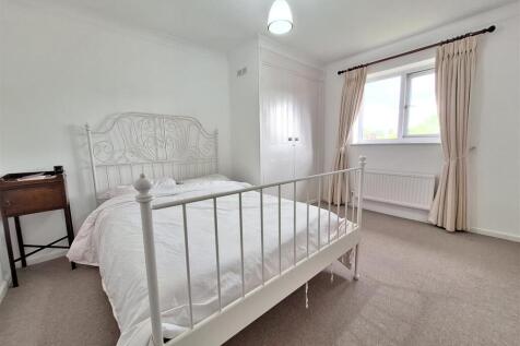 Master bedroom.jpg