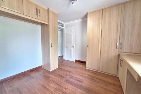 2nd bedroom.jpg