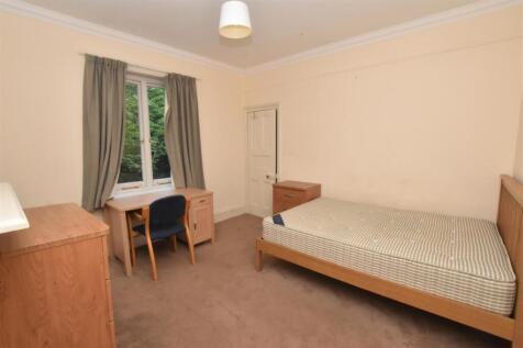 6, 24 Redlands Road.JPG