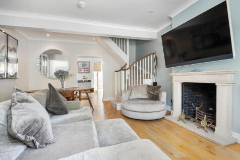 5 bedroom house for rent