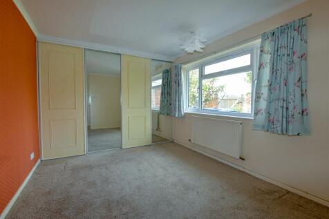 Bedroom2 1.jpg