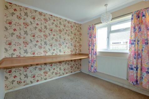 Bedroom3 1.jpg
