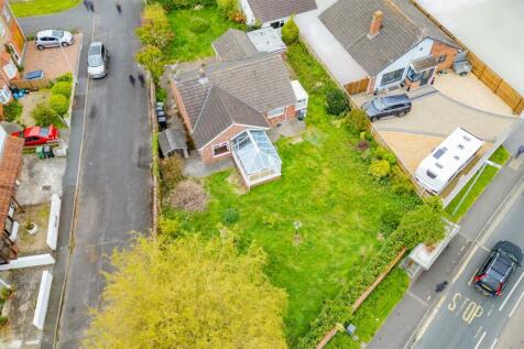 38 Burnham Road-7.jpg