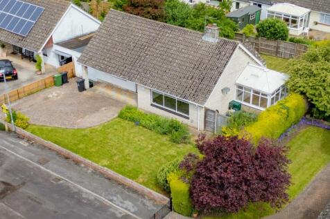 9 Chertsy Close-5.jpg