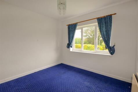 Bedroom1 1.jpg