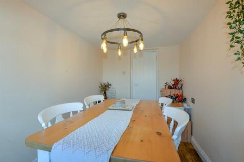 Dining Room 2.jpg