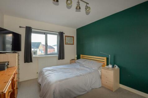 Bedroom1 1.jpg