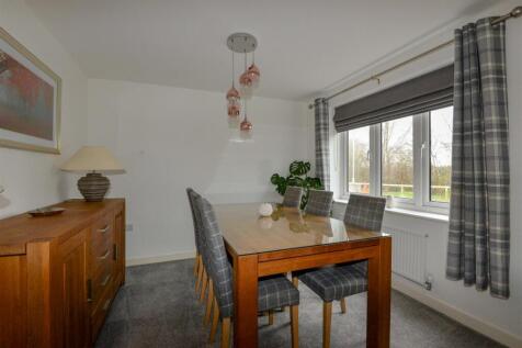 Dining Room 1.jpg