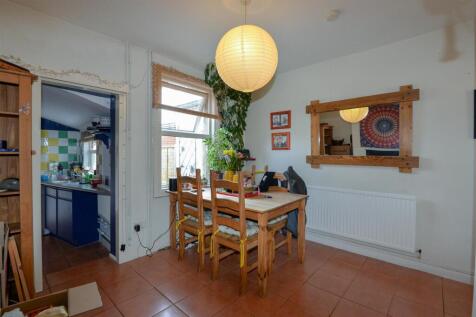 Dining Room 2.jpg
