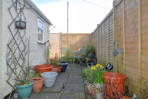 Garden 1.jpg