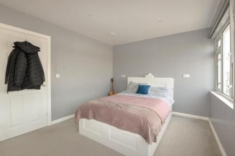 Bedroom3 2.jpg
