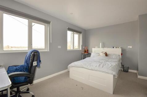 Bedroom1 1.jpg