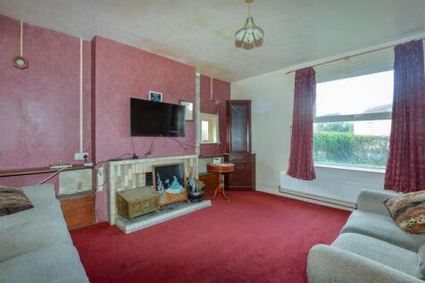Living Room 2.jpg
