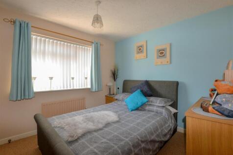 Bedroom2 1.jpg
