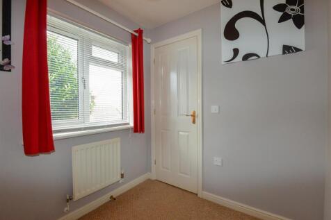 Bedroom3 2.jpg