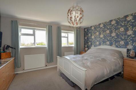 Bedroom1 1.jpg