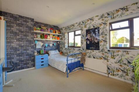 Bedroom2 1.jpg