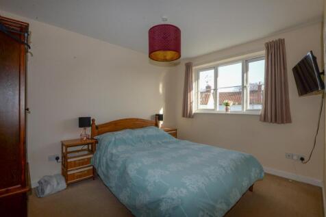Bedroom1 1.jpg