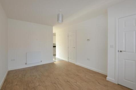 Living Room 3.jpg