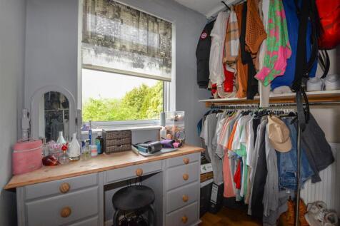 Bedroom1 WIW 1.jpg