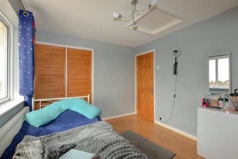 Bedroom3 2.jpg