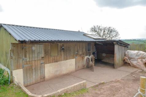 Stables 1.jpg
