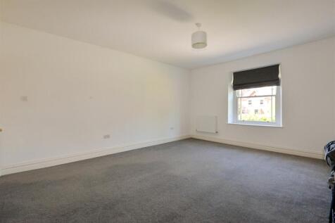 Bedroom2 2.jpg