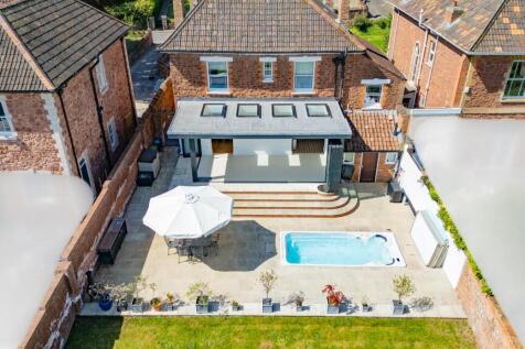 32 Wembdon Rise-08.jpg