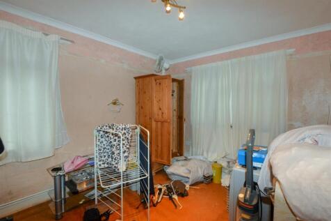 Bedroom1 1.jpg