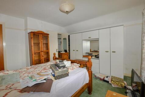 Bedroom3 2.jpg