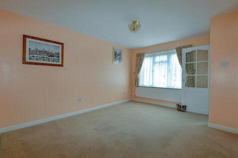 Living Room 1.jpg