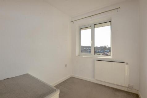 Bedroom3 1.jpg
