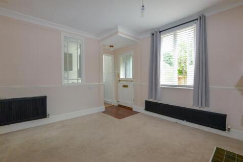Living Room 2.jpg