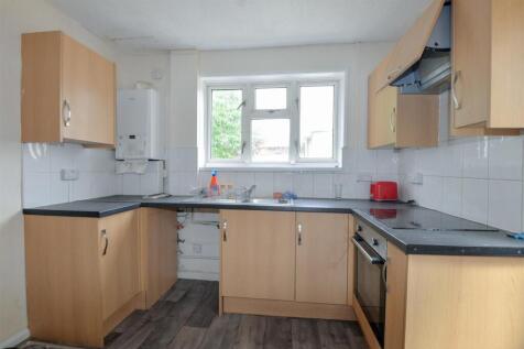 Kitchen 1.jpg