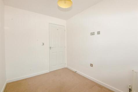 Bedroom3 2.jpg