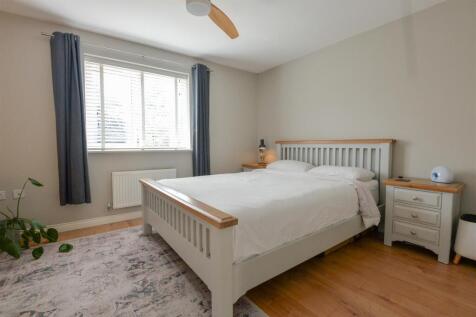 Bedroom1 1.jpg