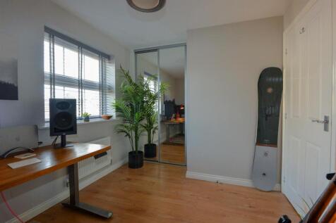 Bedroom2 2.jpg
