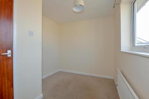Bedroom3 2.jpg