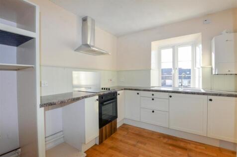 Kitchen 1.jpg