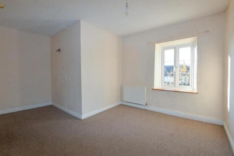 Bedroom1 1.jpg