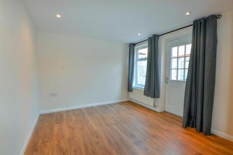 Bedroom1 1.jpg