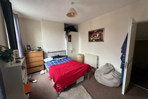 bedroom 5 14 old ...