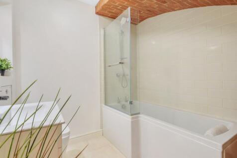 shower&#43;room