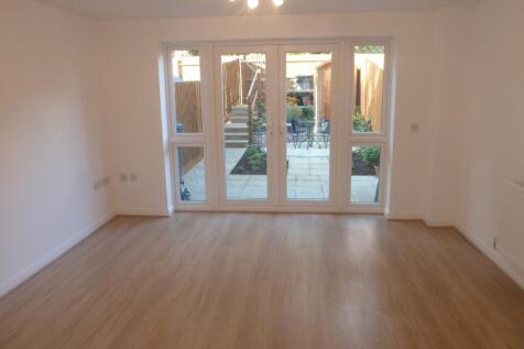 Living room (a)