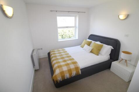 Bedroom&#43;1